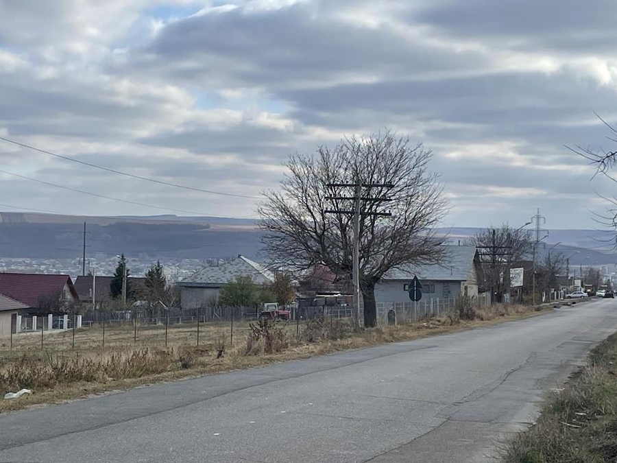 Teren intravilan Barlad - loturi casa