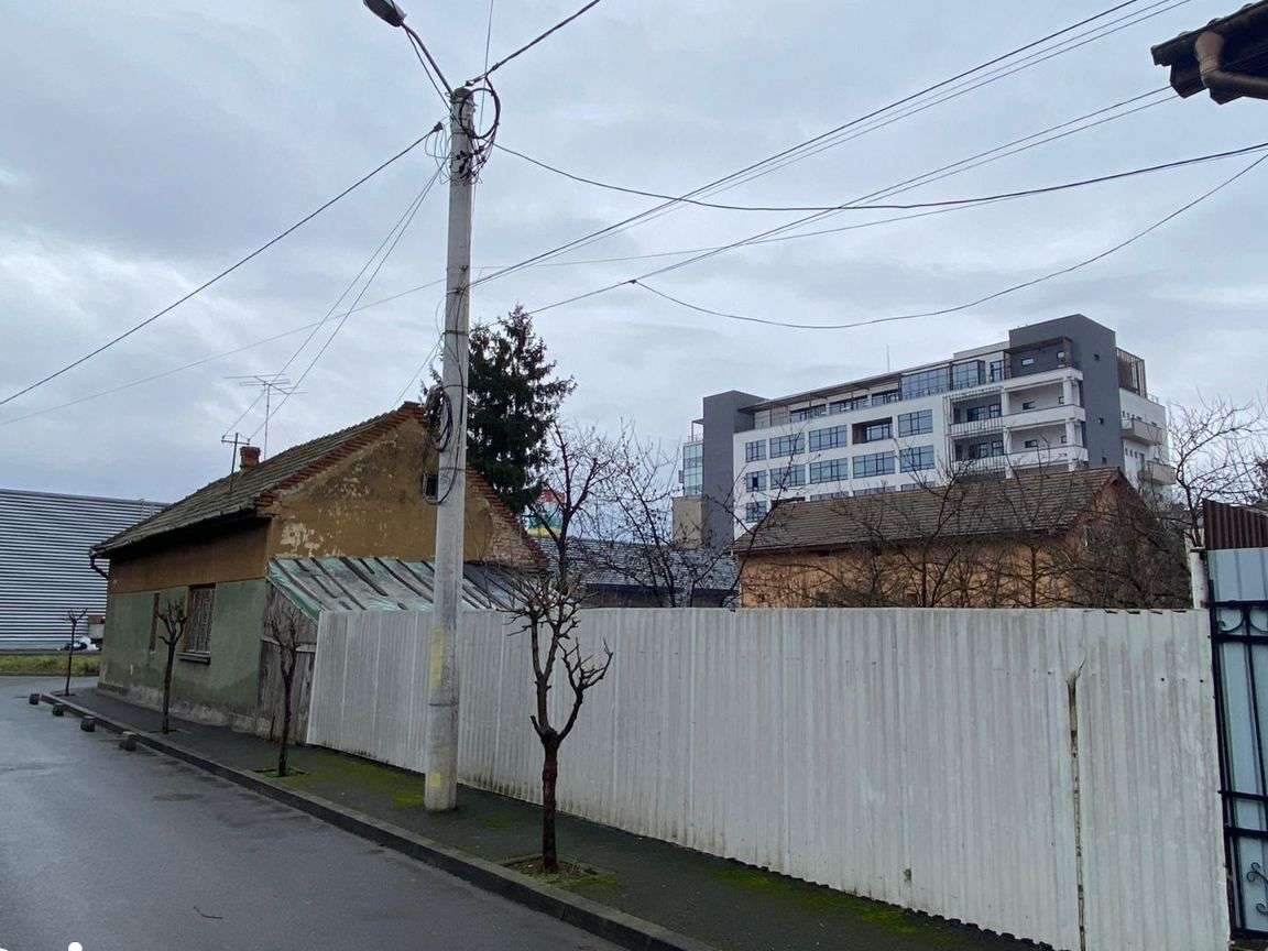 Teren intravilan construibil cca 800 m², Tg. Mures str. Turzii/Fagaras
