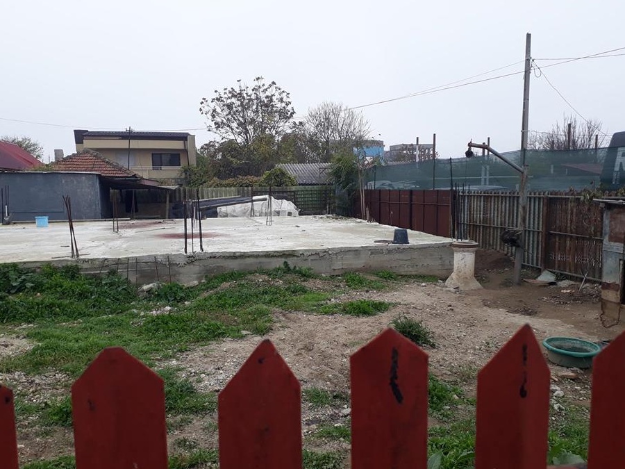 Teren intravilan de vânzare  300mp