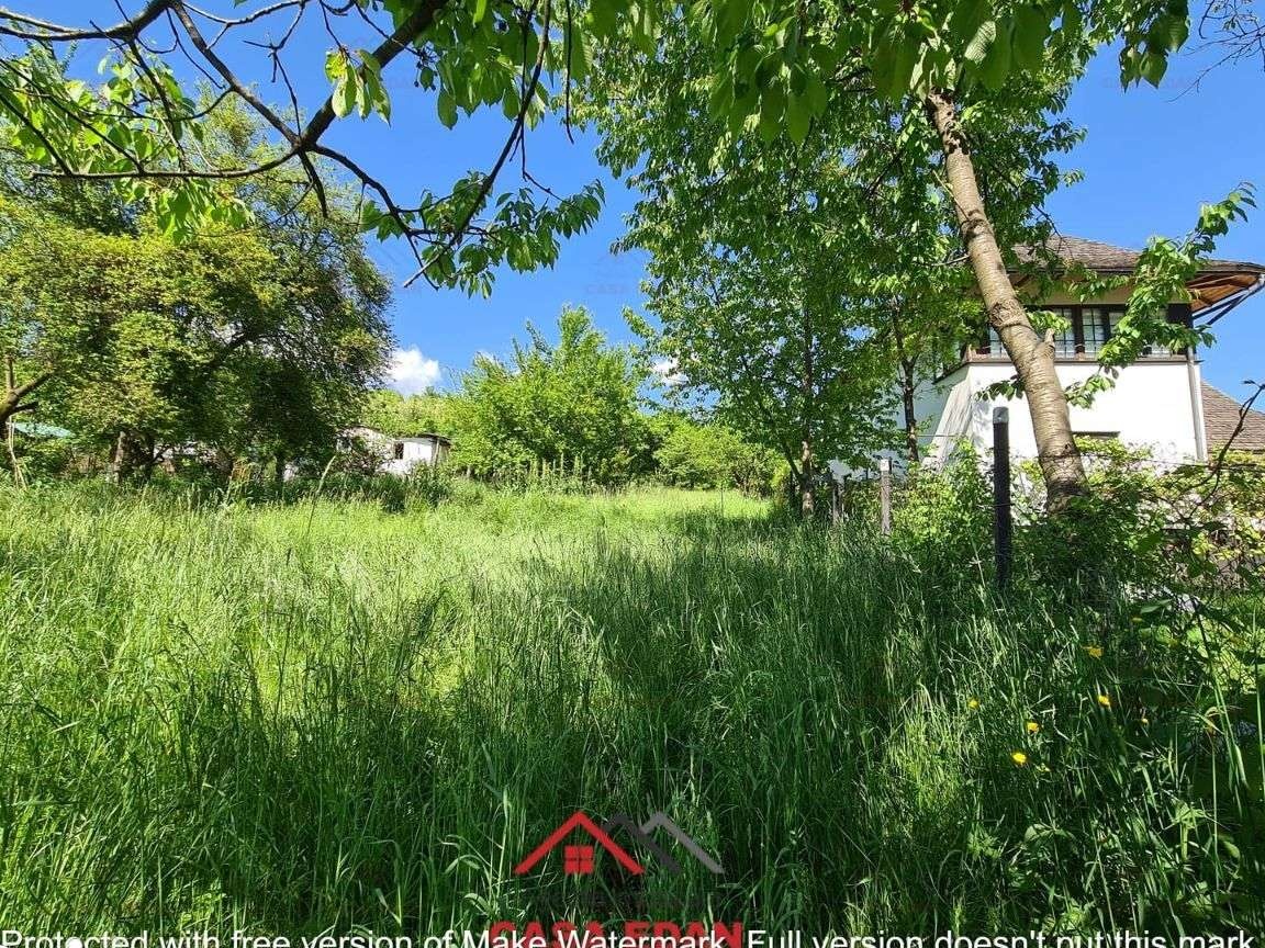 Teren intravilan in Campina cartier rezidential 1400mp 43e