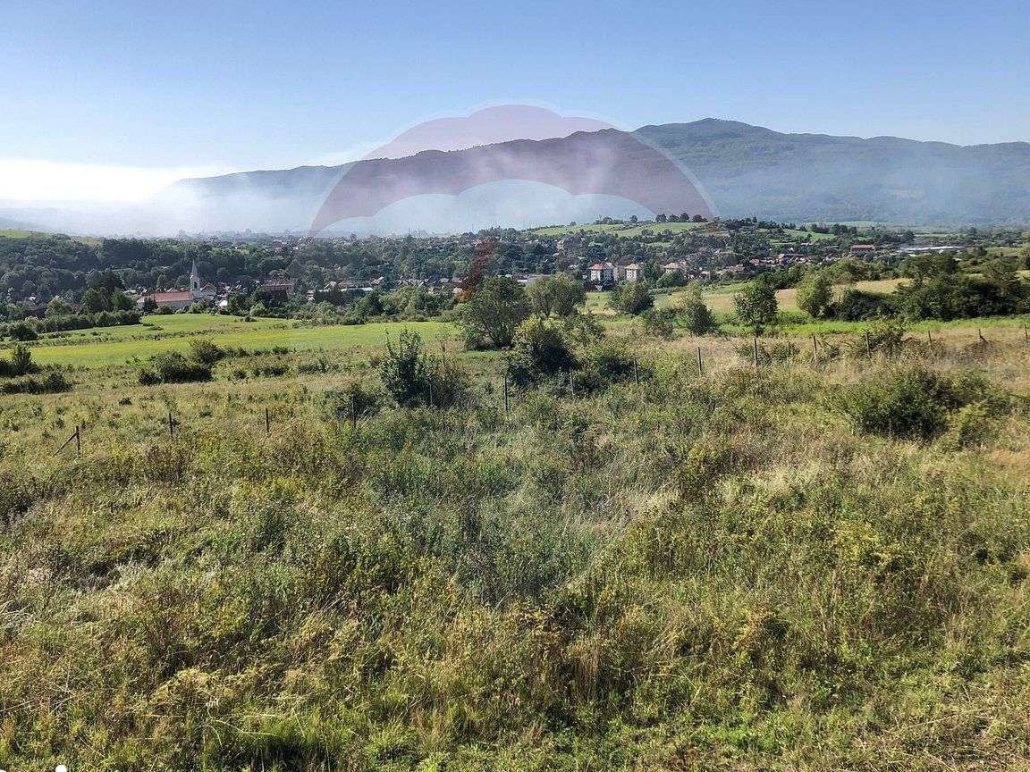Teren intravilan in Sovata, jud. Mures - suprafata 3181 mp