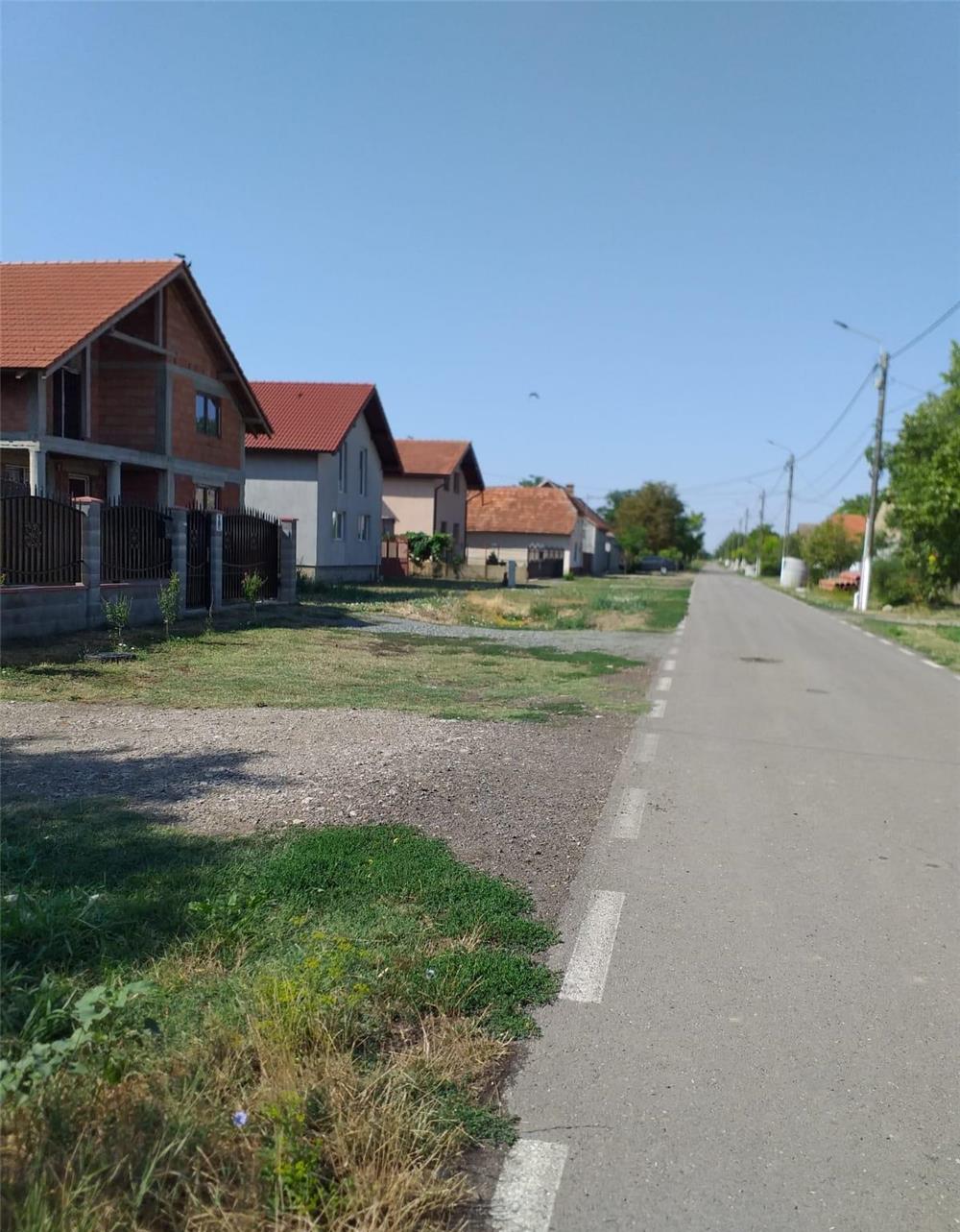 Teren intravilan  pentru  constructie casa  Cenei