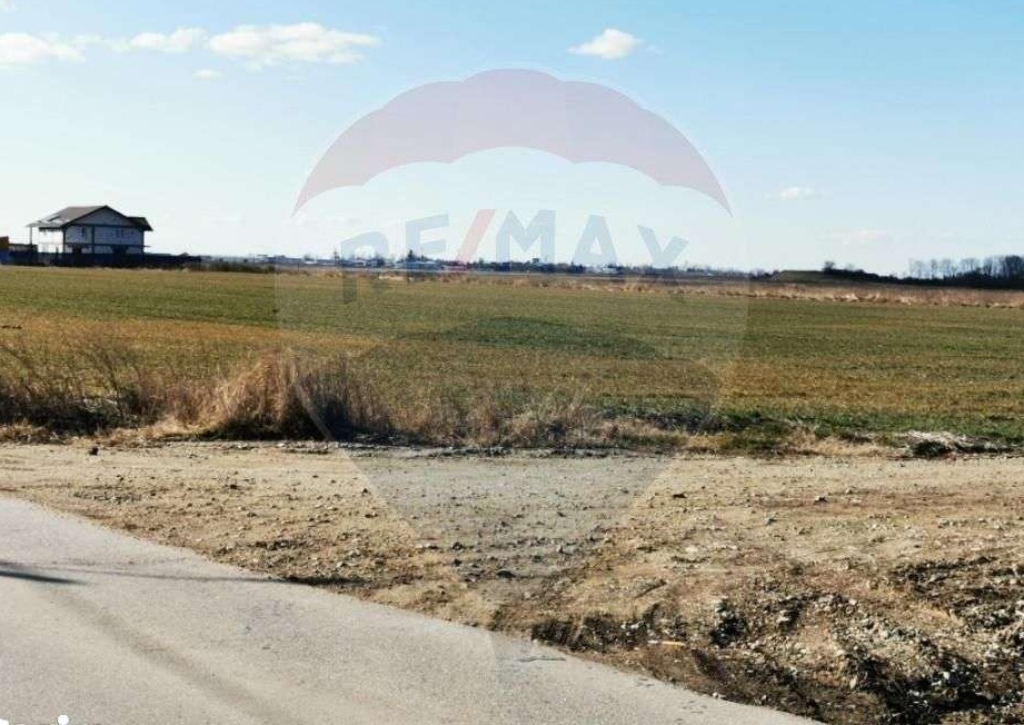 Teren Intravilan Peugeot