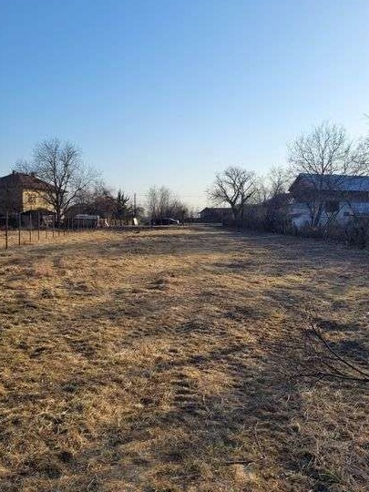 Teren intravilan Scorteni ,Sârca , str I.L.Caragiale,4000 mp