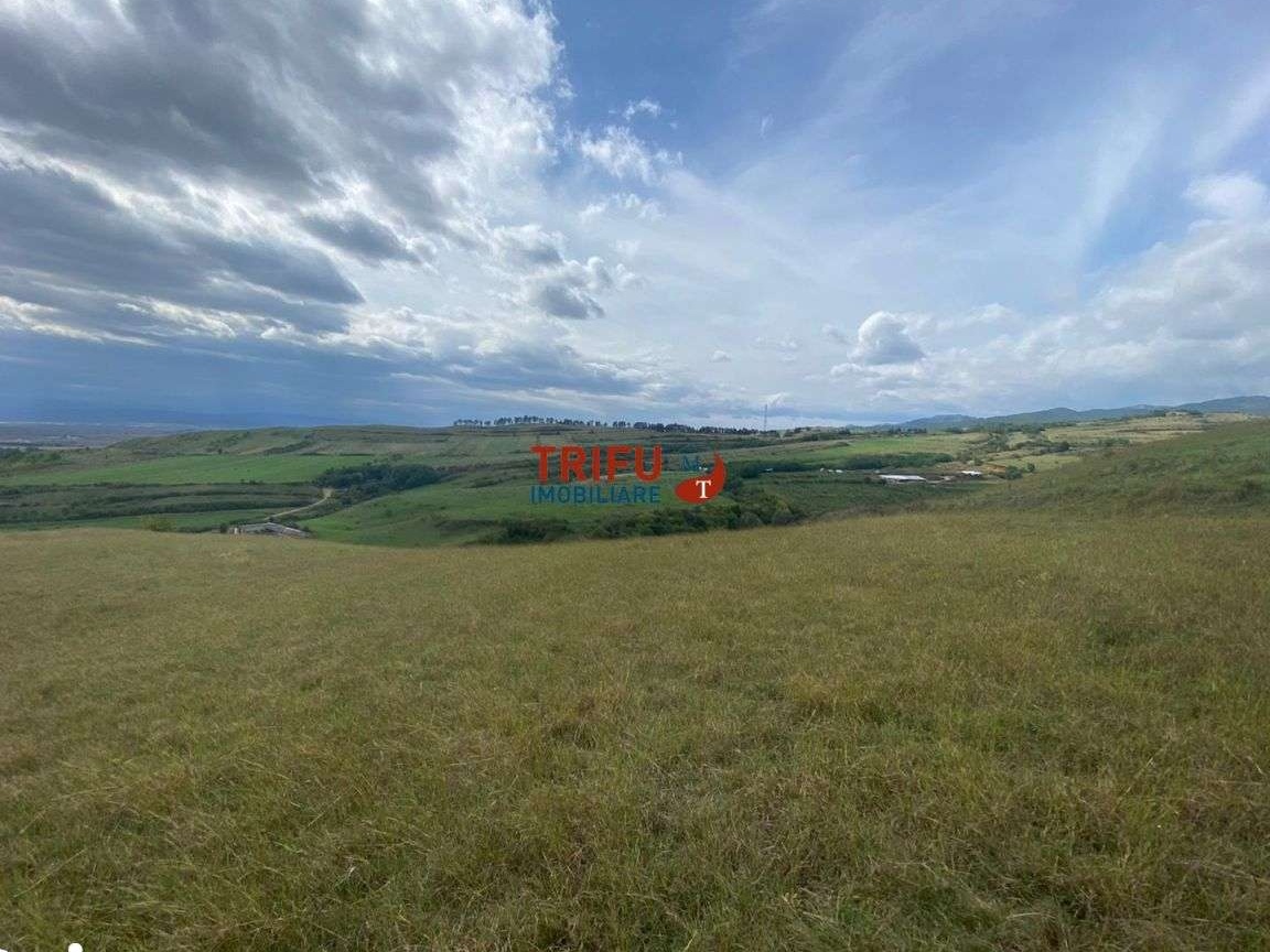 Teren intravilan zona Paclisa. 4.400 mp, panorama deosebita