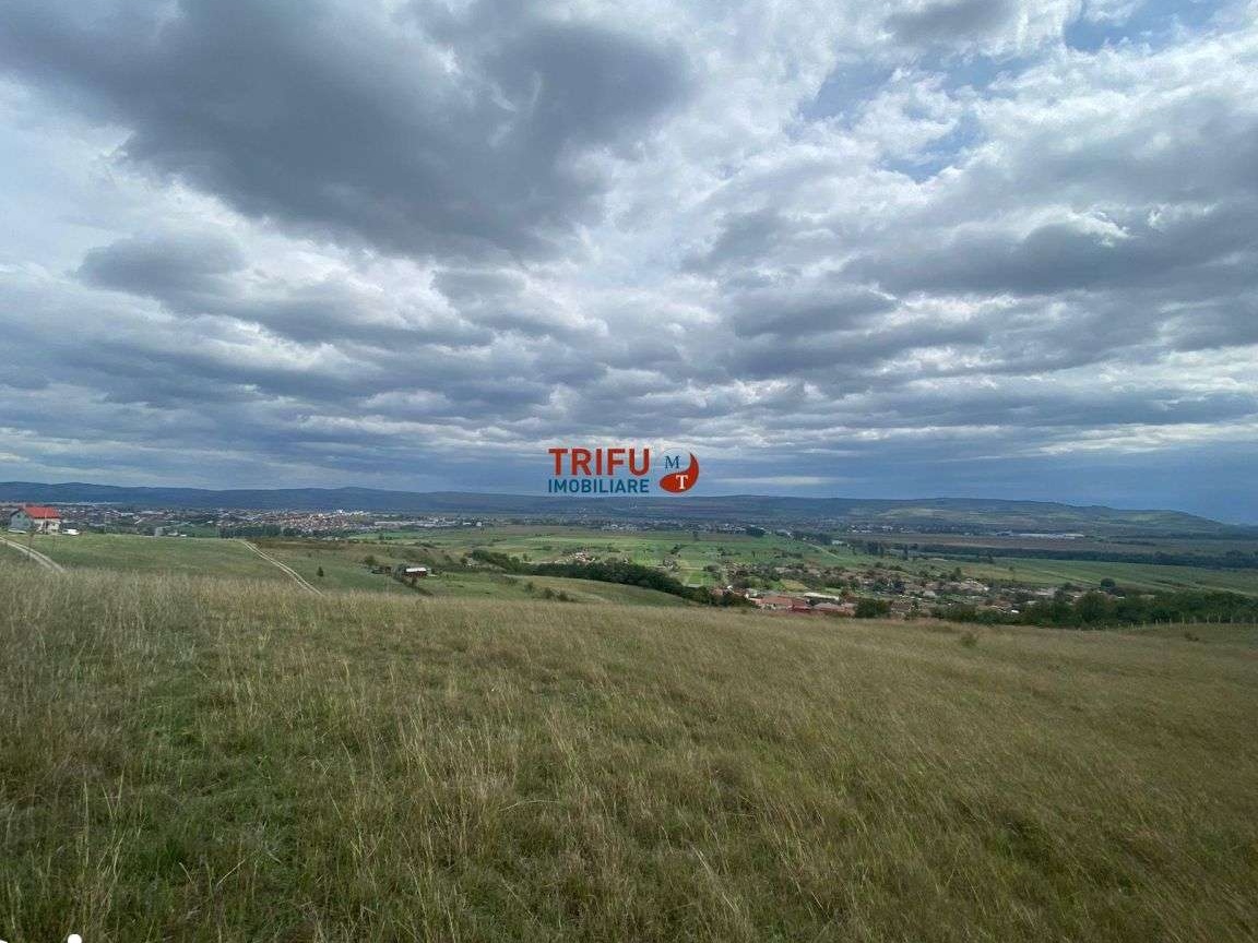 Teren intravilan zona Paclisa. 4.400 mp, panorama deosebita