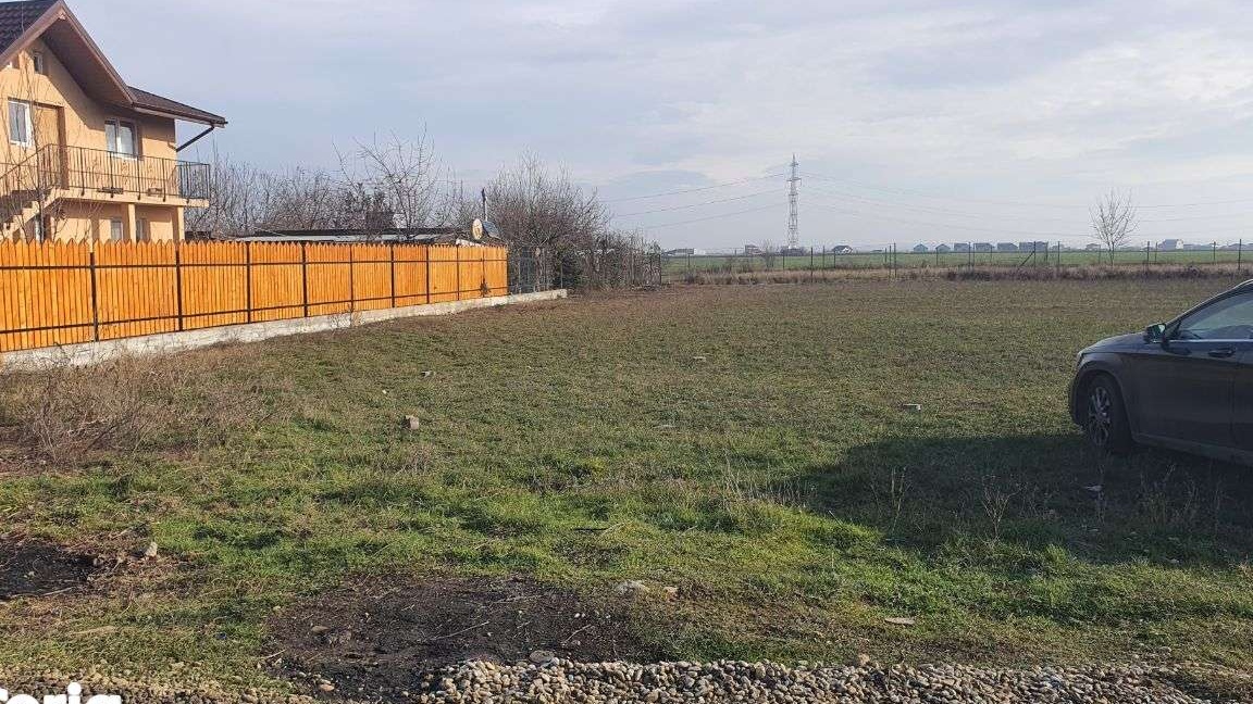 Teren la 50 m de lacul Valea Maminei, cu proiect pentru vila. OCAZIE!