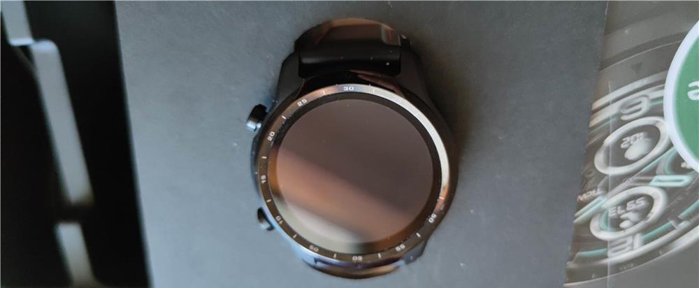 Ticwatch Pro 3 ,Dual display,Snapdragon Wear 4100,Google Pay cu NFC,GPS,IP68,nou,