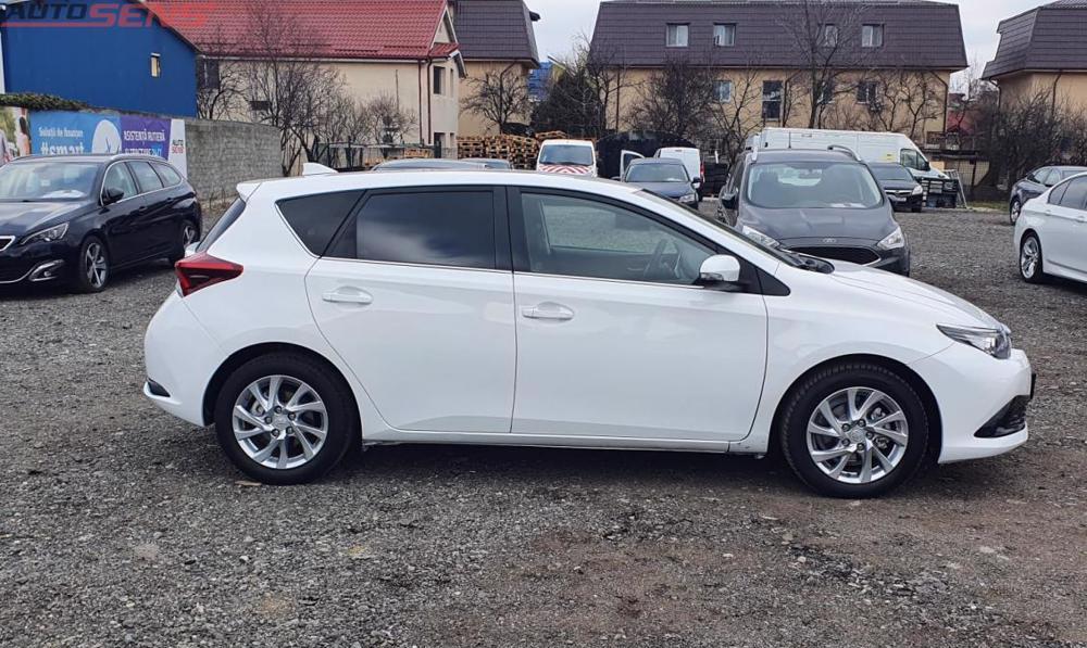 Toyota Auris 1.8 Business - Comfort