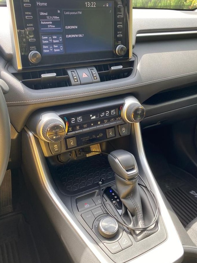 Toyota RAV4 2.0P CVT AWD