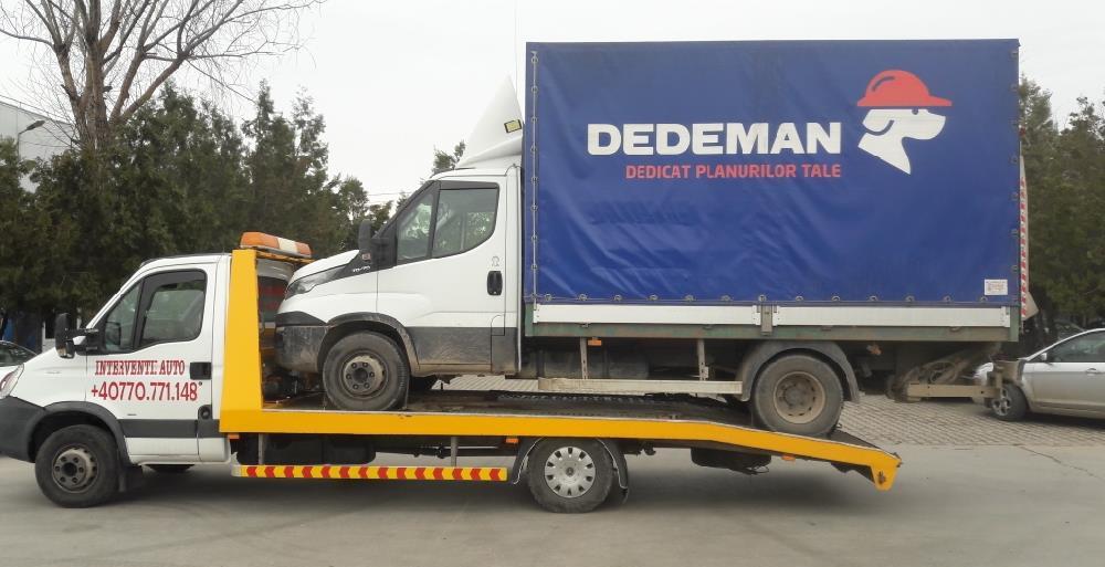 Tractari Auto Dube Utilaje Pe Platforma