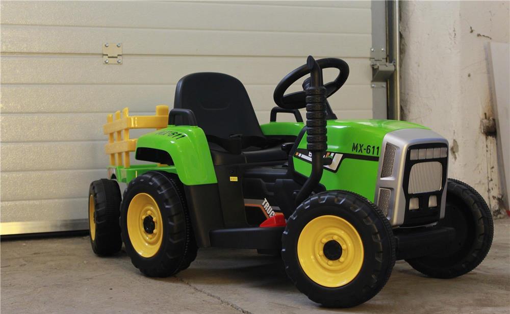 Tractor electric cu Remorca si  Telecomanda