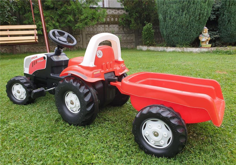 Tractoras cu pedale fabricat Germania Rolly Toys!