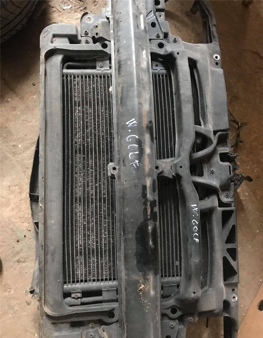 Tragar cu radiatoare si ventilatoare Vw golf 4 1,4 sau 1,9