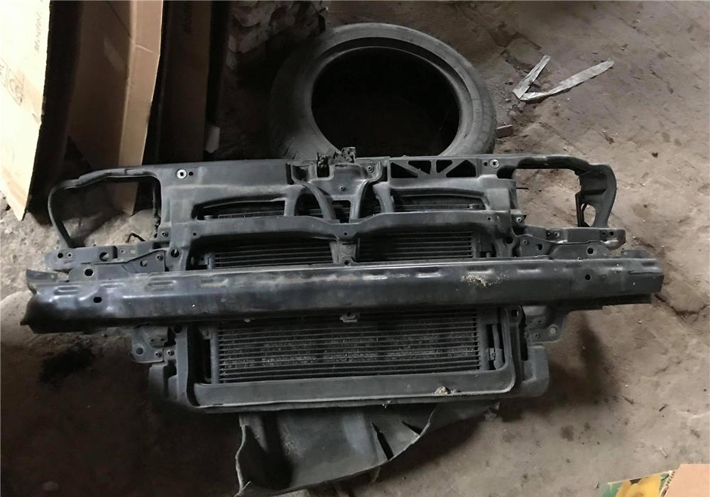 Tragar cu radiatoare si ventilatoare Vw golf 4 1,4 sau 1,9
