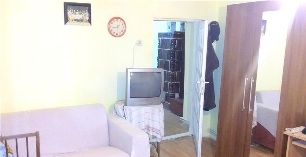 TRAIAN AP. 1 CAM. LA CASA