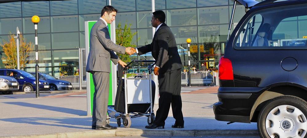 Transport Aeroport Otopeni - Rasnov minivan confort la doar 110 Lei