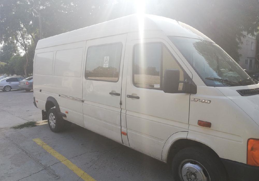 Transport auto cu autoutilitara de 3.5 t