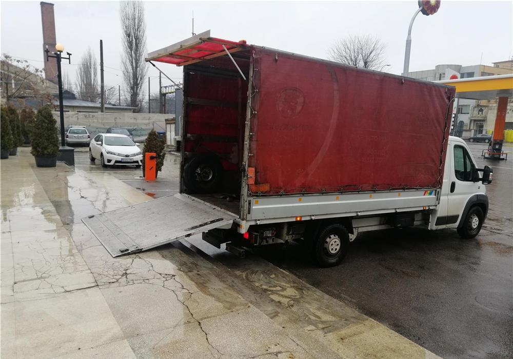 Transport cu duba 3.5 to cu lift hidraulic