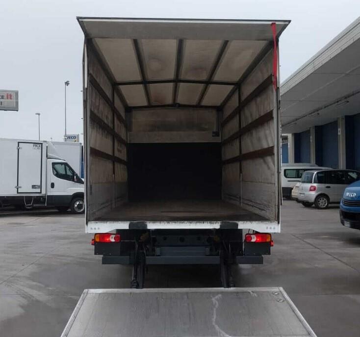 Transport cu duba 3.5 to cu lift hidraulic