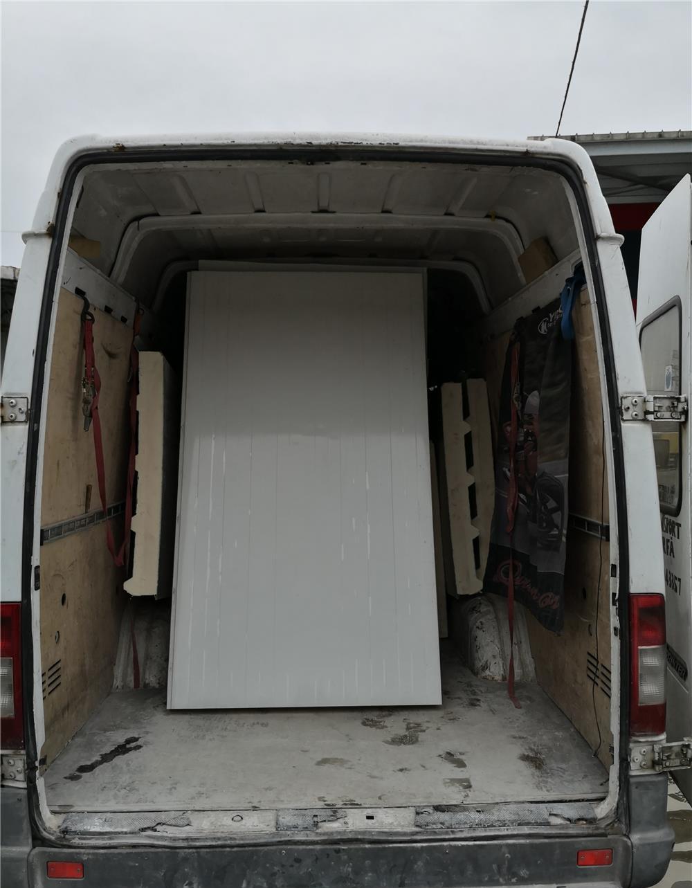 Transport cu duba, autoutilitara 3.5t LUNGA!