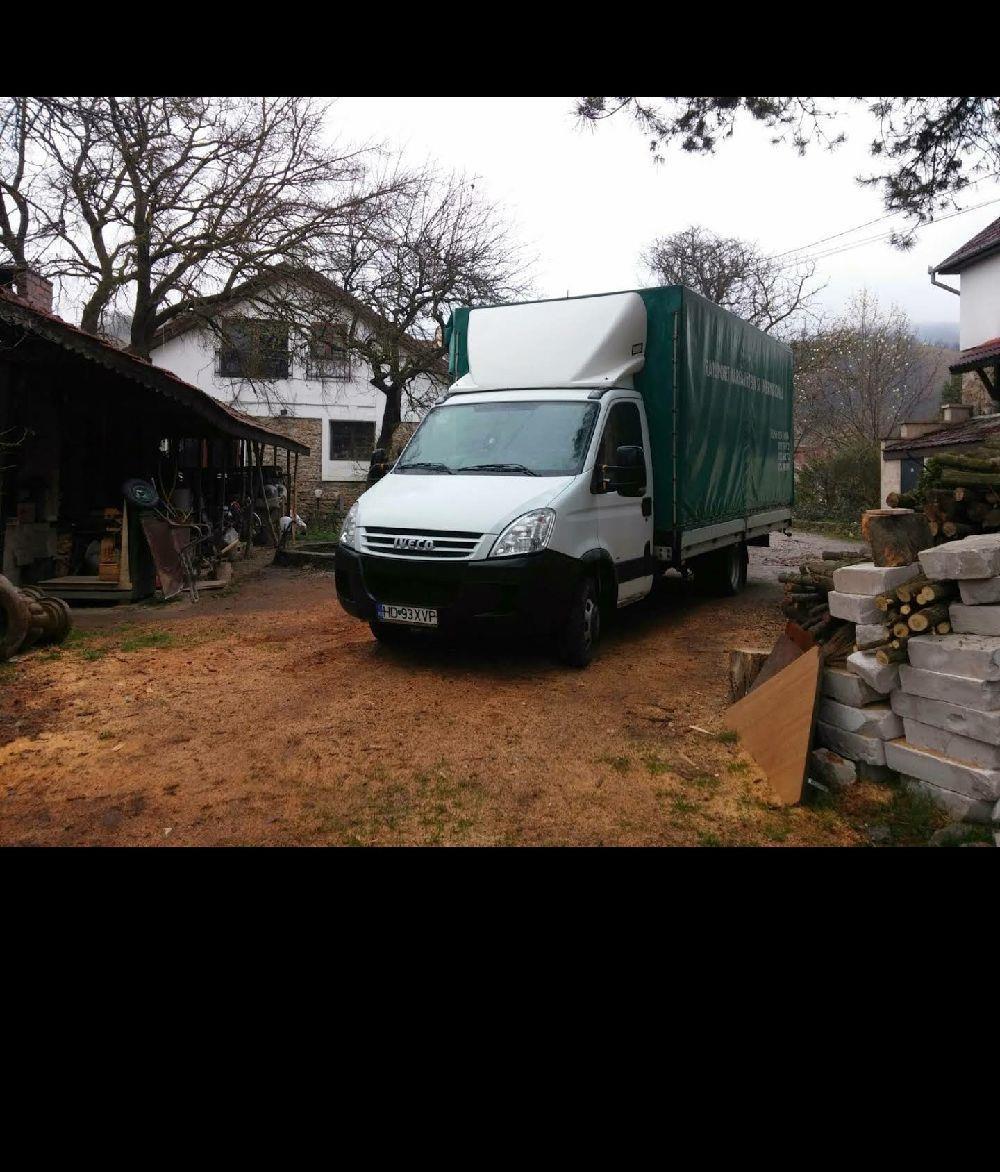 Transport marfa intern și internațional
