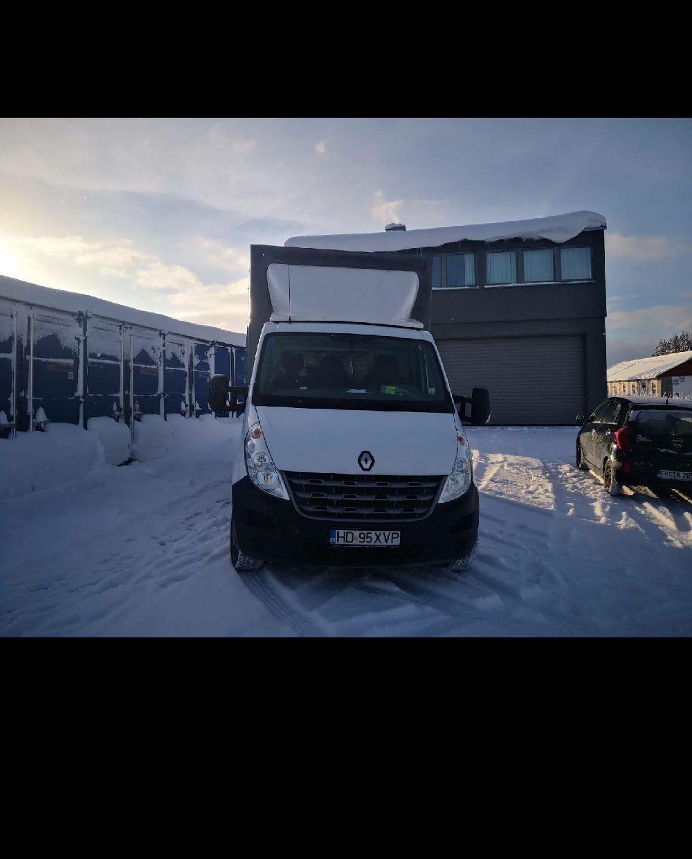 Transport marfa intern și internațional