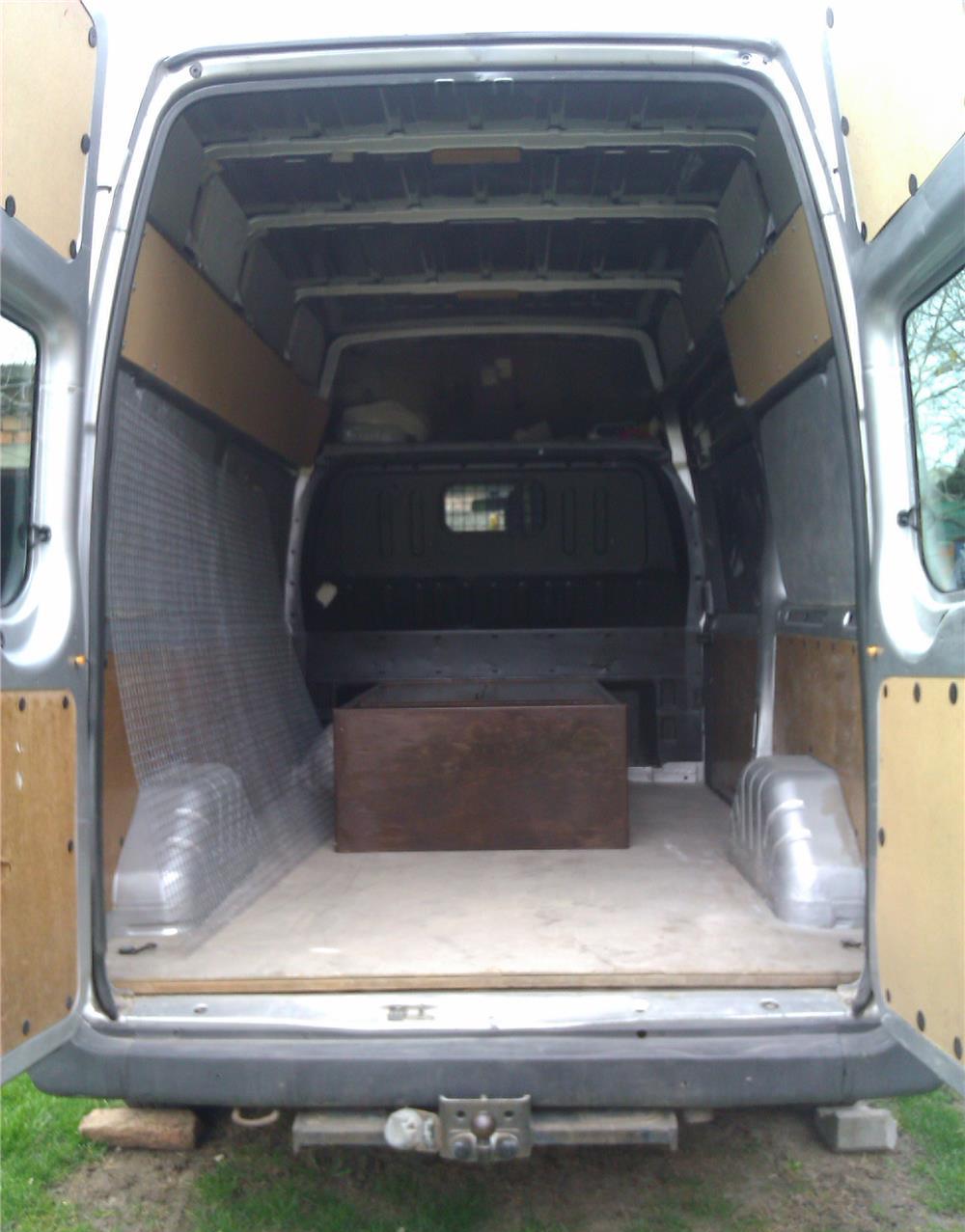 Transport marfă,mutari intern/ internaţional la preturi mici.