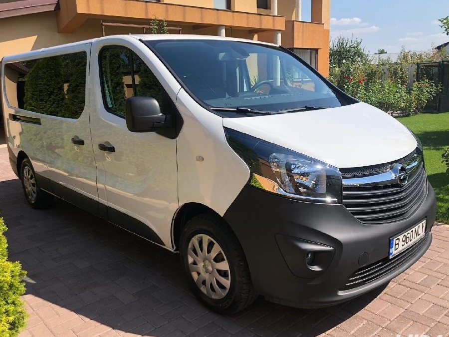 TRANSPORT PERSOANE INCHIRIERI AUTO 8+1 CU SAU FARA SOFER IN SISTEM RENT-A-CAR