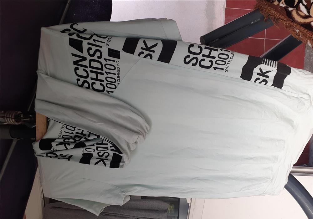 Tricou bărbaţi mânecă scurtă, cu glugă