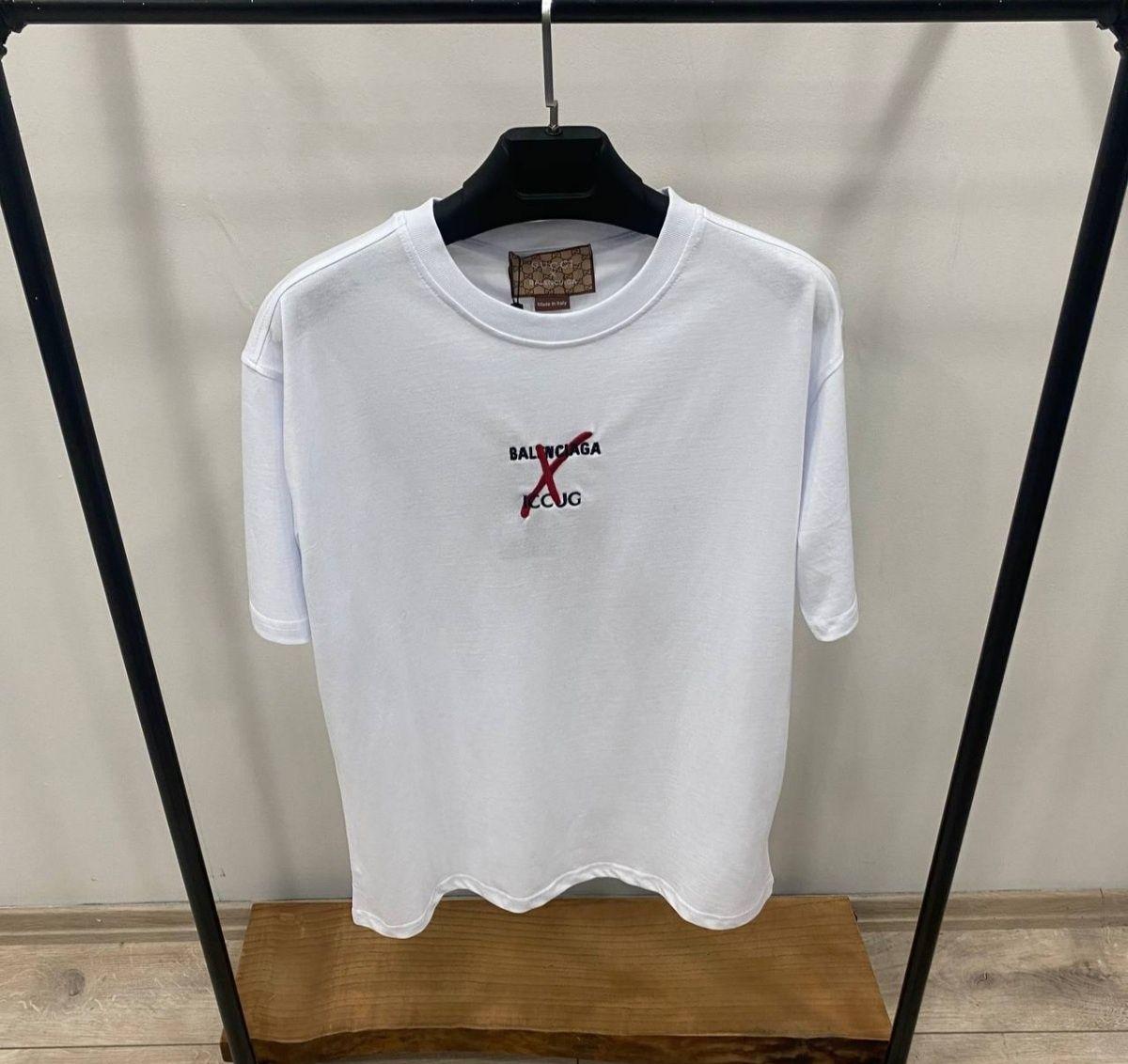 Tricou gucci balenciaga