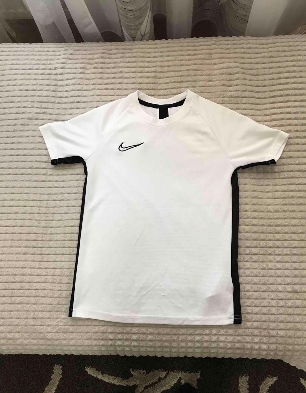 Tricou Nike copii 10-12 Ani