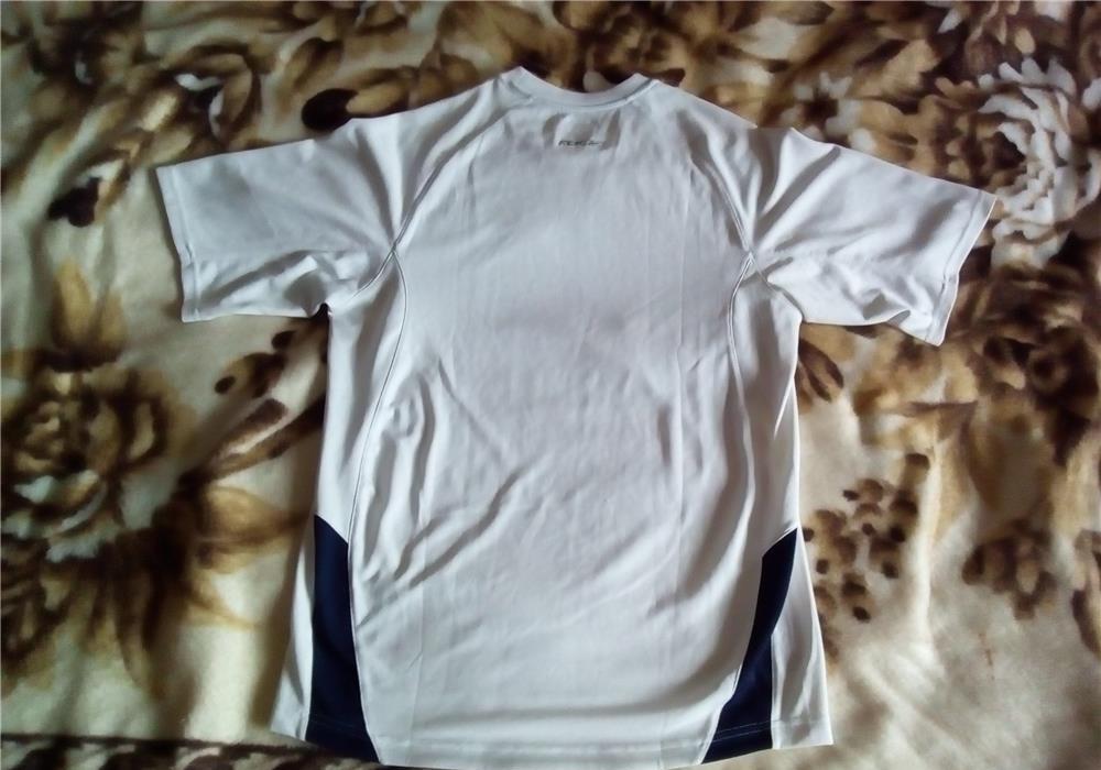 Tricou Reebock Marimea L