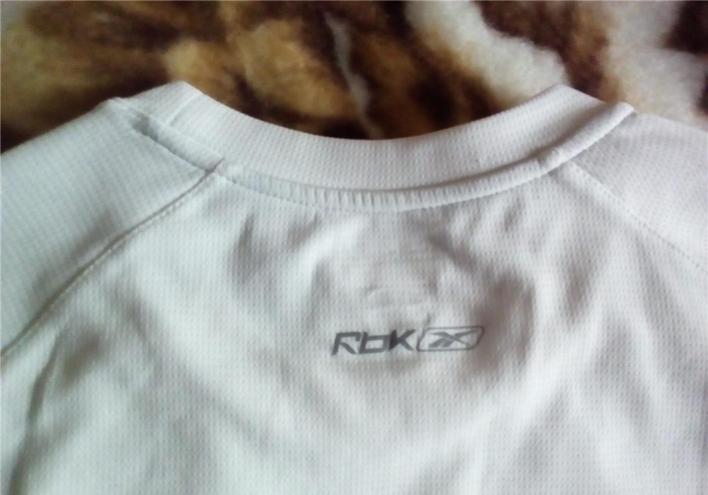 Tricou Reebock Marimea L