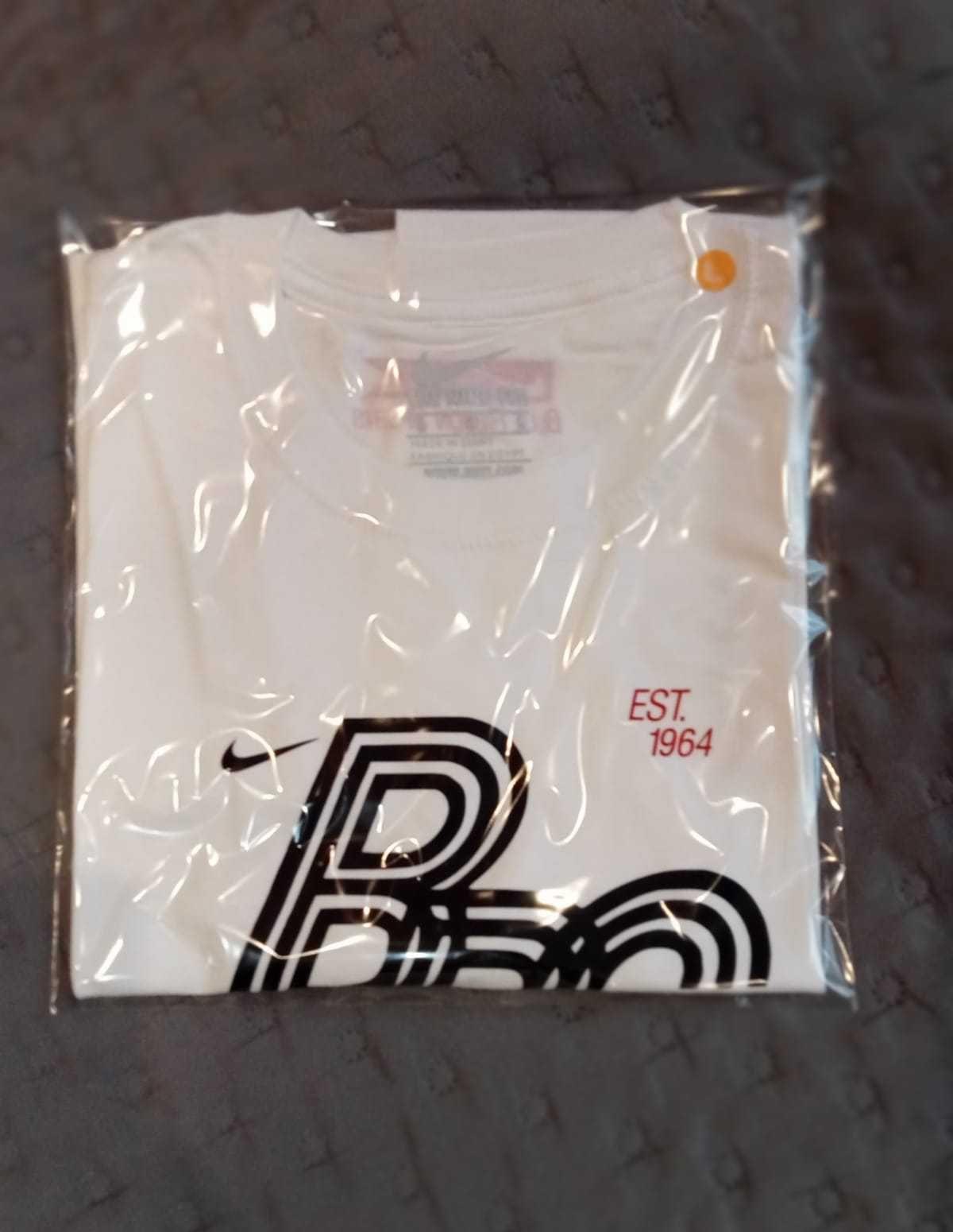 Tricouri Nike + Diverse Mărci / Mărimi S-XL