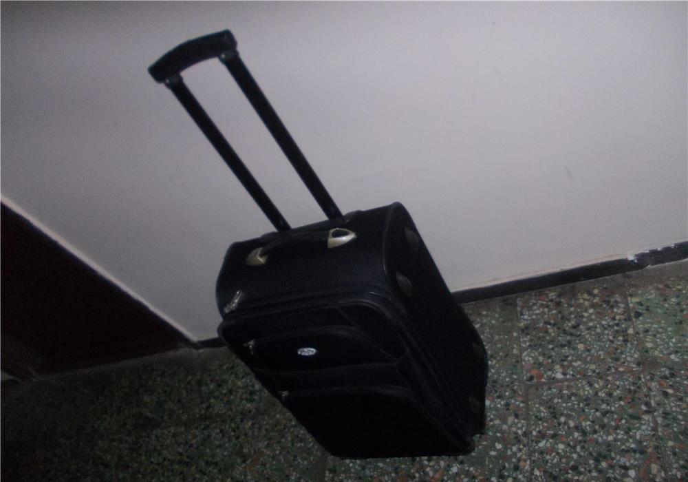 Troler 57/37cm elegant ELITE BAGGAGES impecabil geamantan cu roti valiza voiaj geanta bagaj de mana