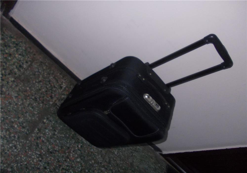 Troler 64/40cm excelent cu roti duble geamantan voiaj valiza geanta bagaj calatorie vacanta concediu