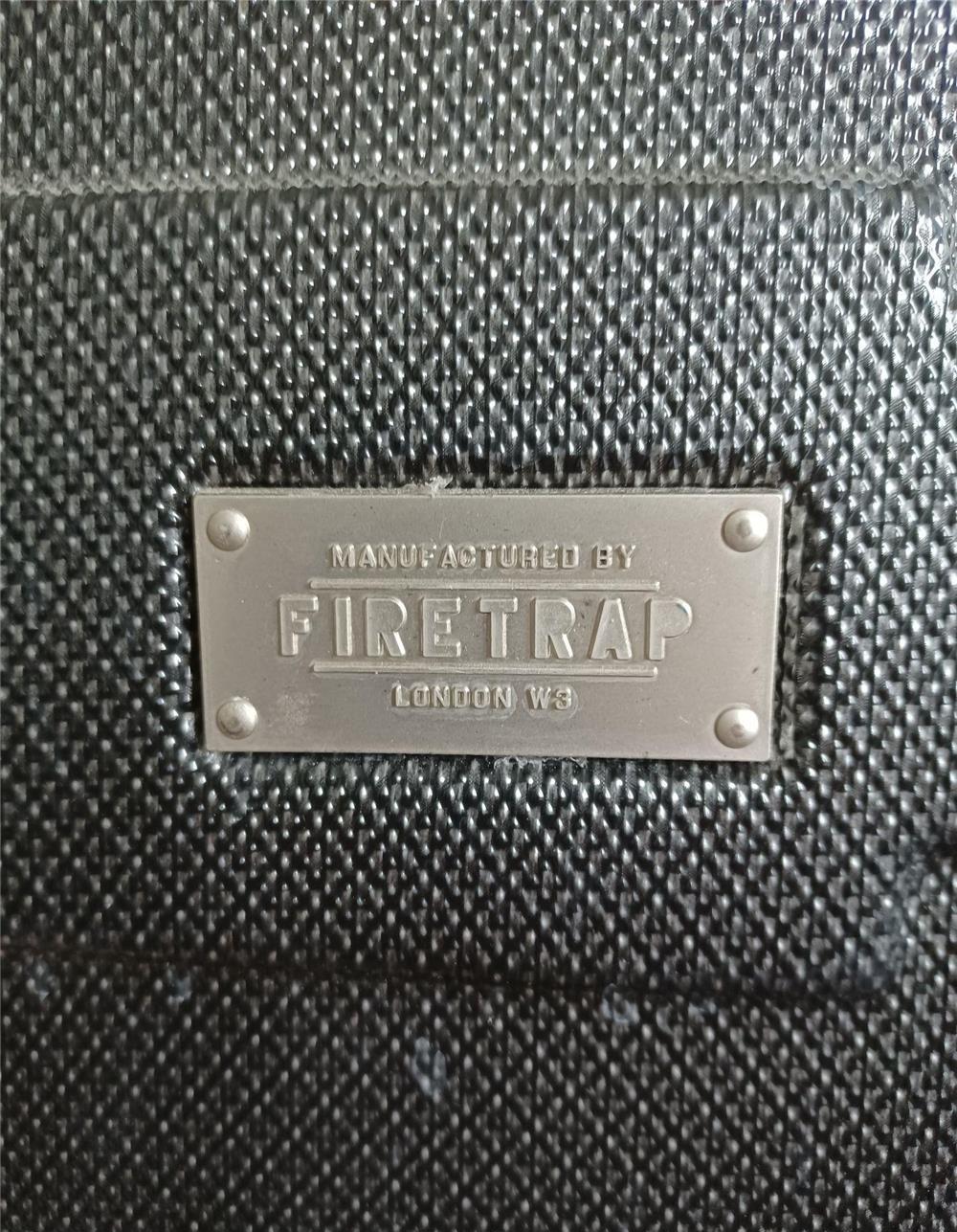 Troler FIRETRAP LONDON