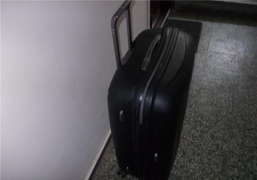 Troler mare 80/55 Tripp Anglia,mobilitate excelenta cu 4 roti ce se rotesc la 360 grade,material ABS