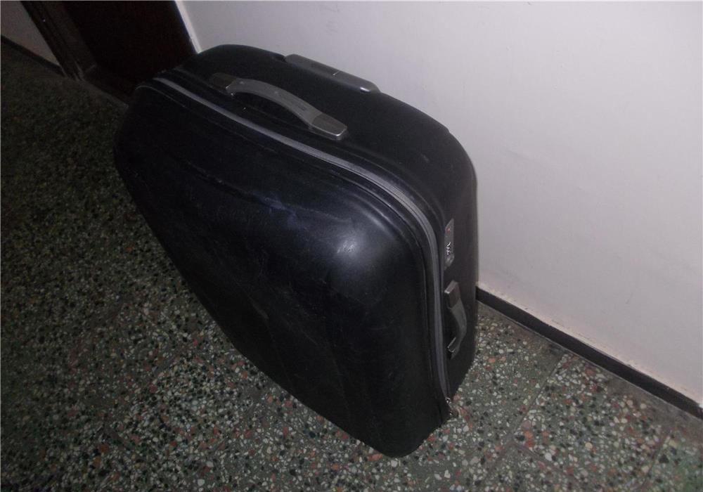 Troler mare 80/55 Tripp Anglia,mobilitate excelenta cu 4 roti ce se rotesc la 360 grade,material ABS
