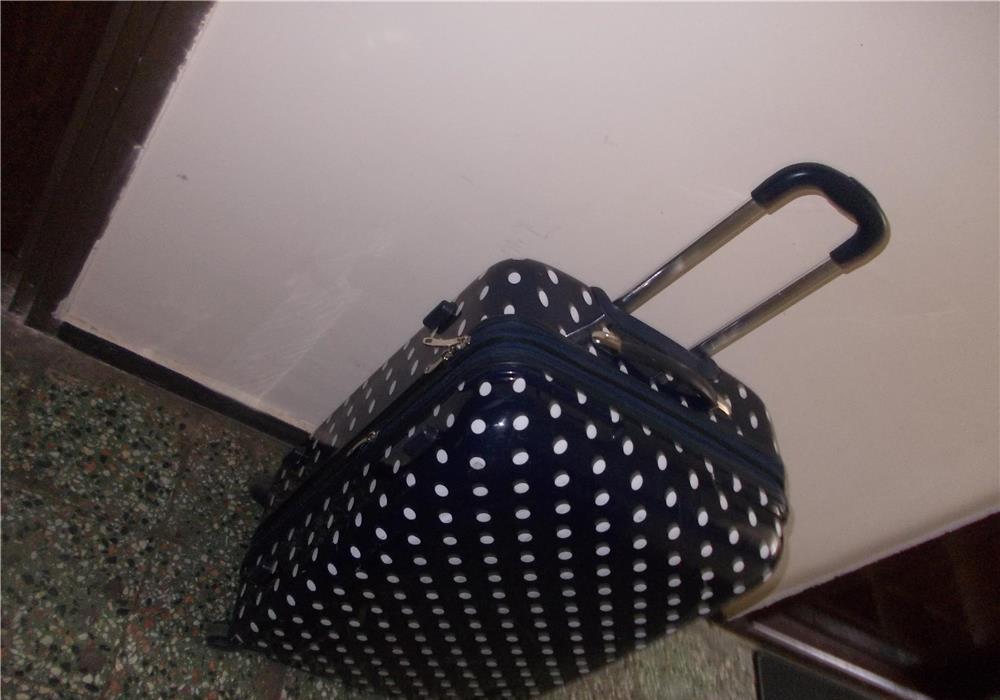 Troler mare elegant 74/50 super mobilitate cu 4 roti valiza geamantan geanta voiaj vacanta concediu