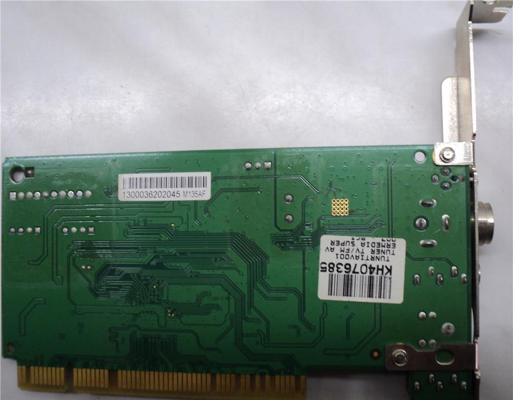 Tuner TV-FM AverMedia Super M135AF PCI DK BG FM