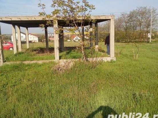 Tuzla, vand casa, la rosu, 8/12 , pe partea marii ,cu teren 610 mp