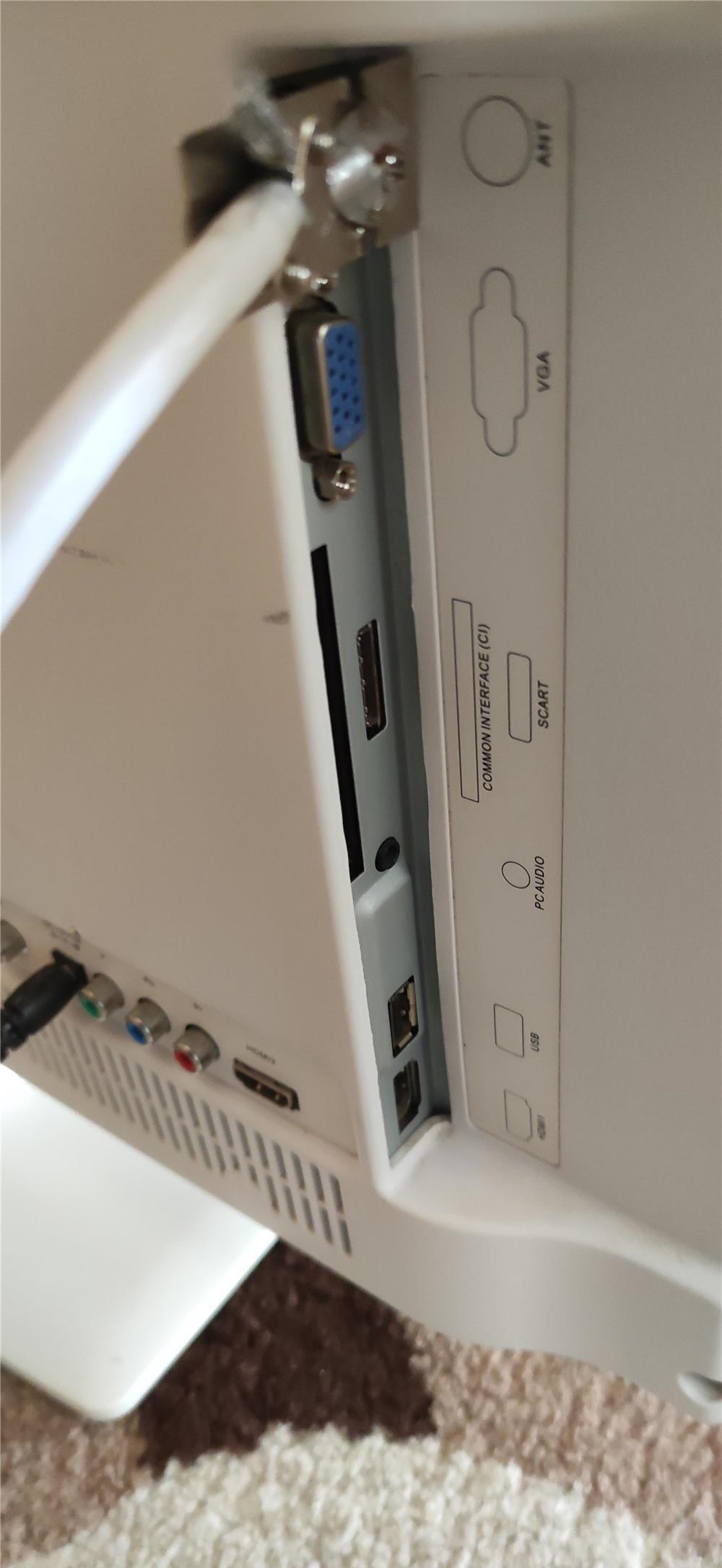 tv led haier model let22c400f 56cm