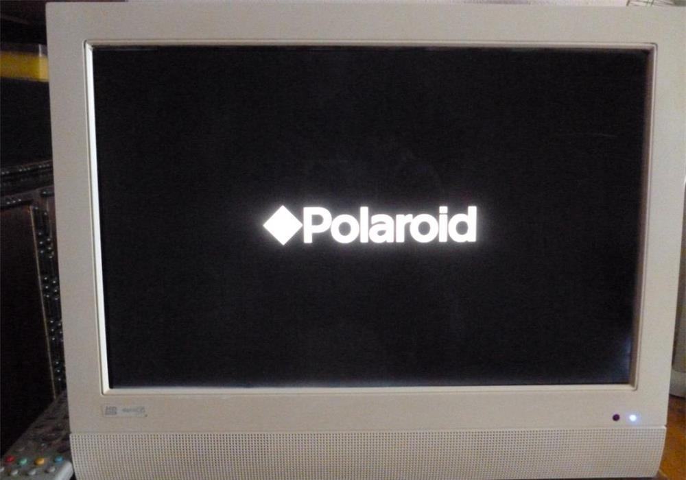 tv Polaroid,56cm,model recent,hdtv,dvbt/c,usbmultimedia,impecabil,produs ue,ev.ramburs