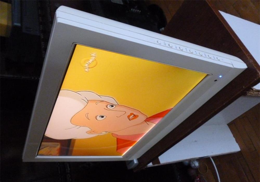 tv Polaroid,56cm,model recent,hdtv,dvbt/c,usbmultimedia,impecabil,produs ue,ev.ramburs