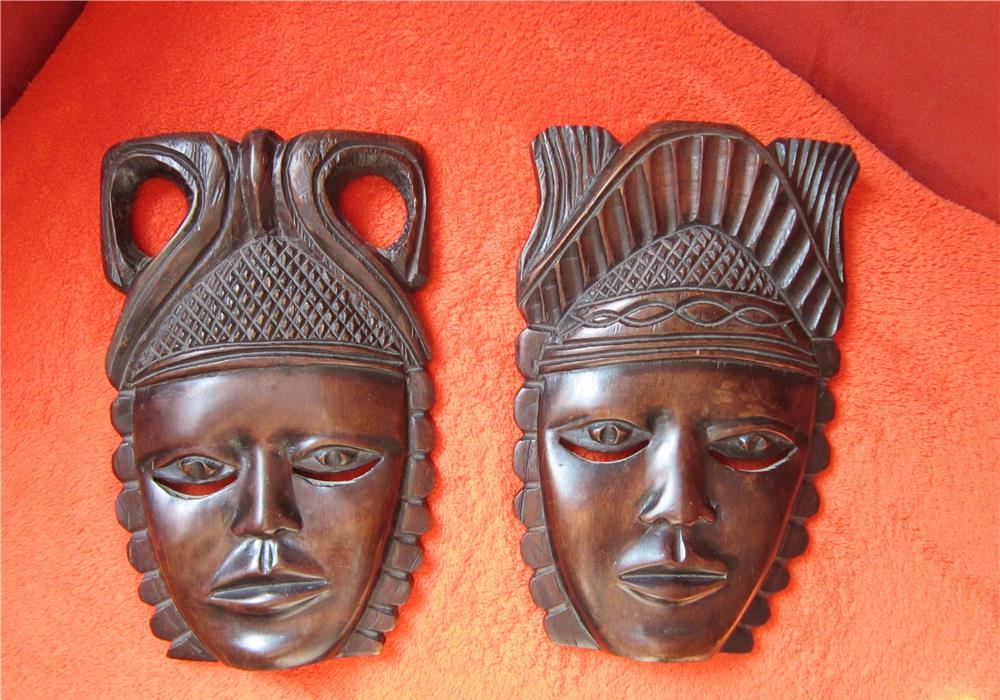 un cadou inedit-arta africana de colectie,masti vintage,superbe-el si ea