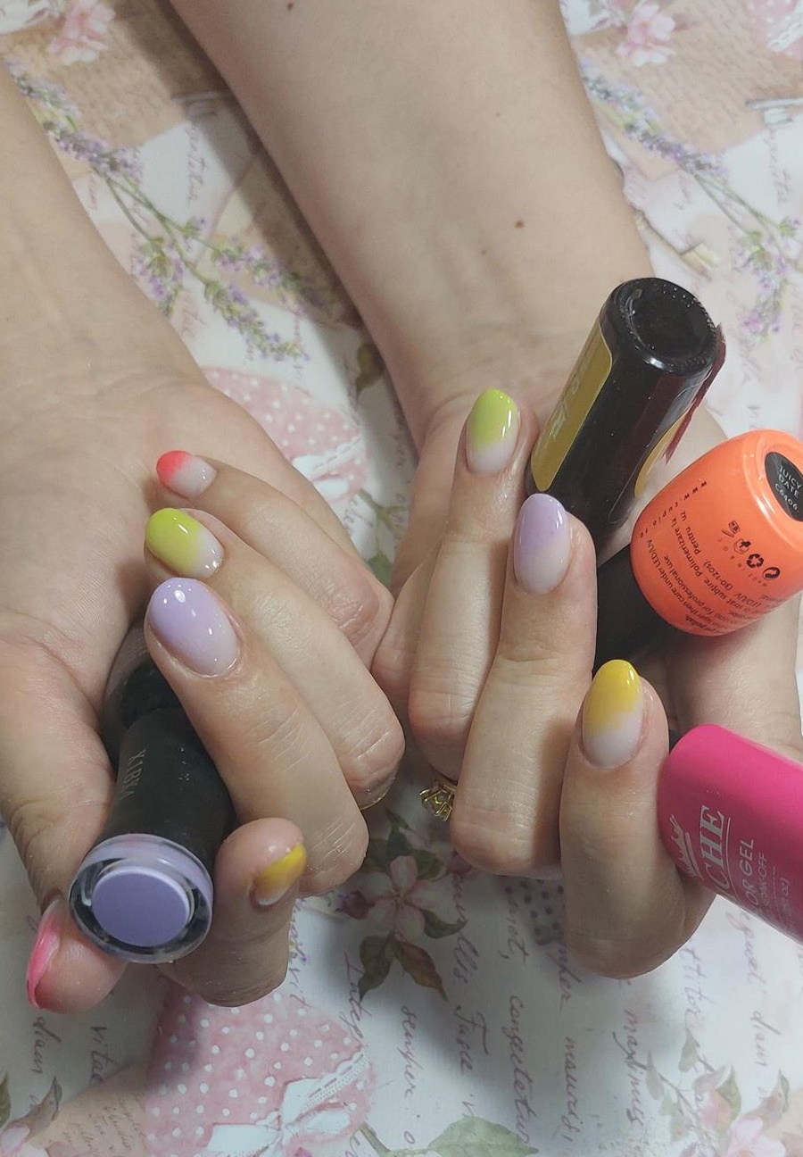 Unghii gel,oja semipermanent,tips,pedichiura semi și clasic!