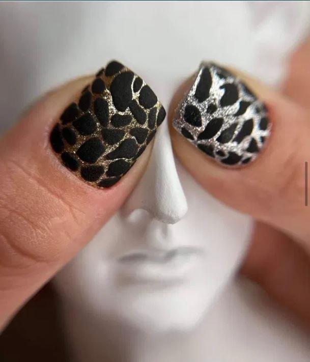 Unghii gel/Semipermanenta cu apex/pedichiura si laminare sprancene