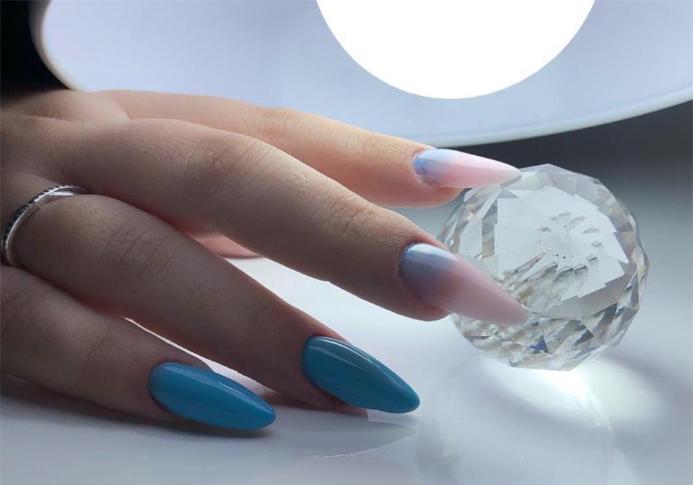 Unghii gel/Semipermanenta cu apex/pedichiura si laminare sprancene